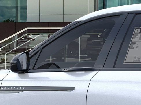 New 2025 Lincoln Nautilus Premier w/ Jet Appearance Package AWD/4WD image 20