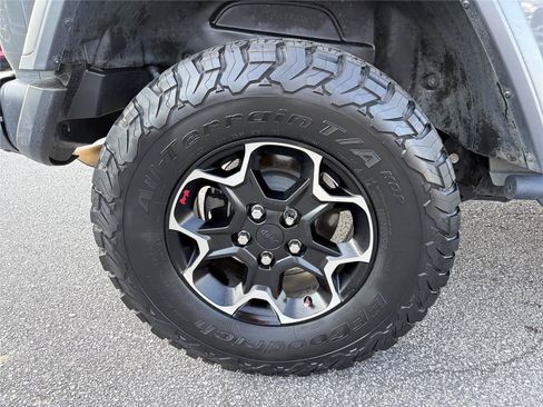 Used 2020 Jeep Wrangler Unlimited Rubicon w/ Quick Order Package 28Y Recon AWD/4WD image 16