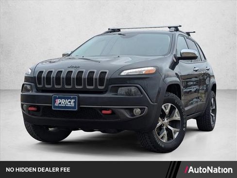 Used 2017 Jeep Cherokee Trailhawk AWD/4WD image 1