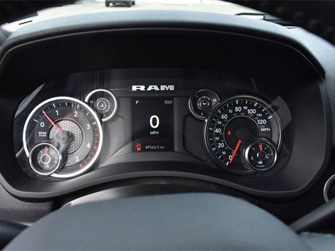 Used 2024 RAM 3500 Big Horn image 17