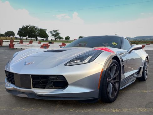 Used 2017 Chevrolet Corvette Grand Sport RWD image 5