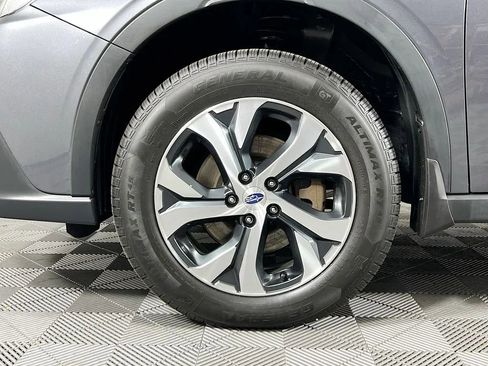 Used 2021 Subaru Outback Touring w/ Popular Package #2 image 34