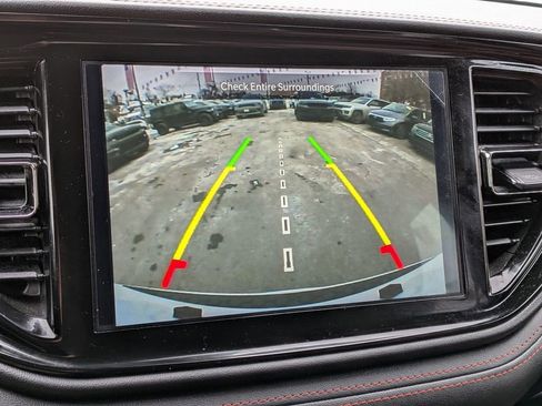 Used 2023 Dodge Durango GT image 20