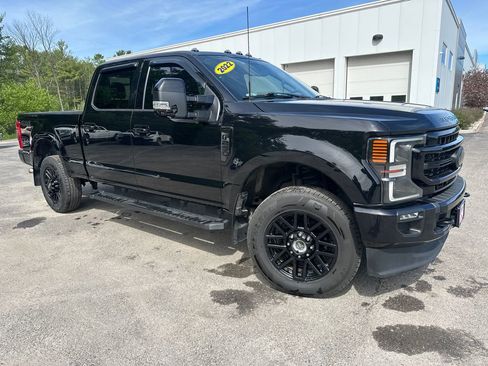 Used 2022 Ford F250 Lariat w/ Black Appearance Package AWD/4WD image 7
