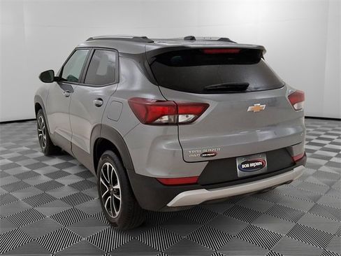 Used 2025 Chevrolet TrailBlazer LT image 5