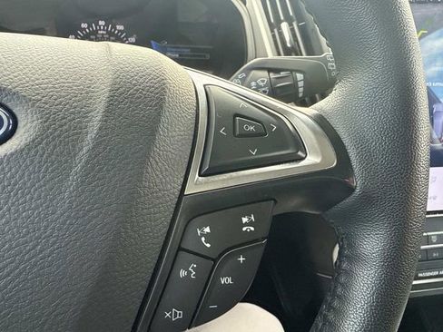 Used 2024 Ford Edge SEL image 35