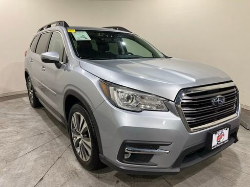 Used 2019 Subaru Ascent Limited image 2