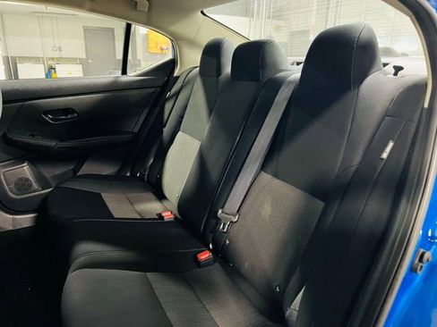 Used 2025 Nissan Sentra SV FWD image 22