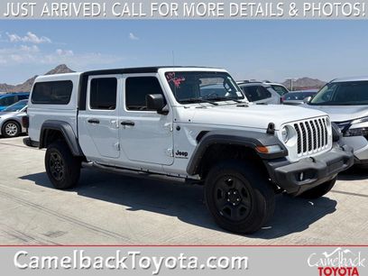 Used 2022 Jeep Gladiator Sport w/ Trailer Tow Package