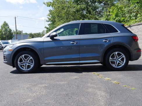 Used 2019 Audi Q5 2.0T Premium w/ Convenience Package AWD/4WD image 3