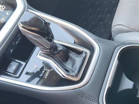 Used 2020 Subaru Legacy Limited image 16