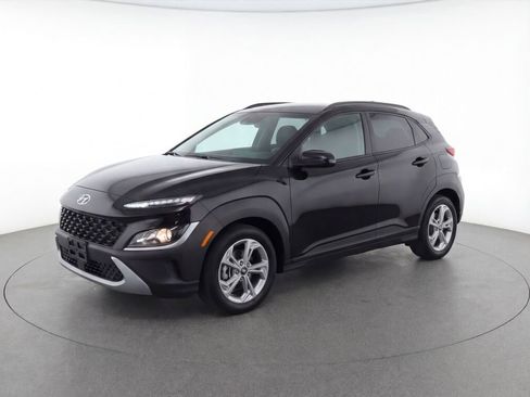 Used 2023 Hyundai Kona SEL w/ Cargo Package image 3