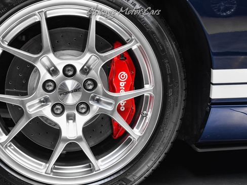 Used 2005 Ford GT image 41