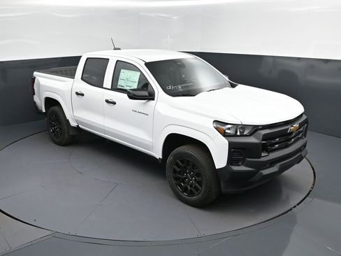 New 2026 Chevrolet Colorado W/T image 1