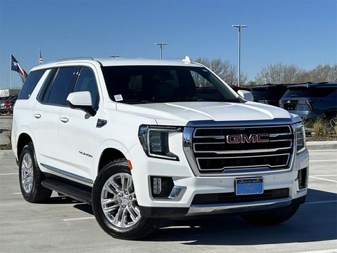 Certified 2021 GMC Yukon SLT image 2