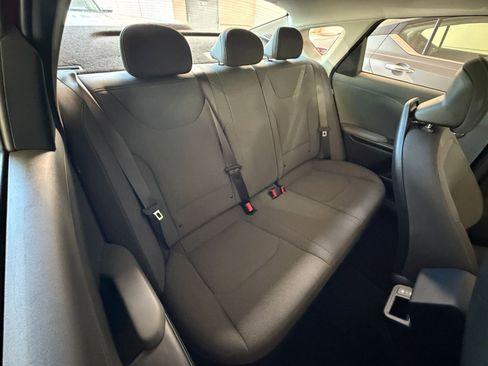 Used 2025 Kia K4 FWD image 33