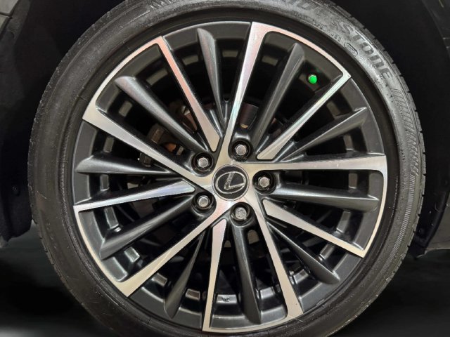Certified 2023 Lexus ES 350 w/ Premium Package FWD image 31