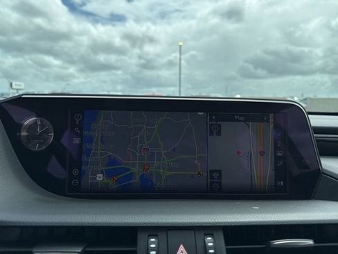 Used 2021 Lexus ES 350 w/ Premium Package image 19