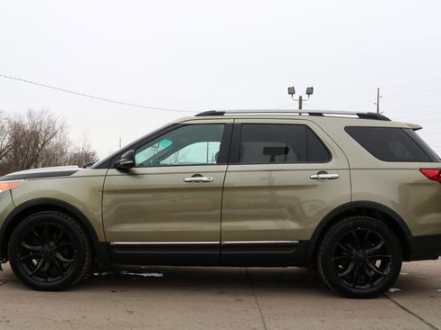 Used 2012 Ford Explorer XLT image 12