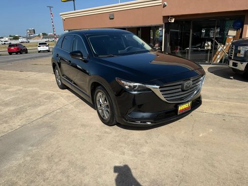 Used 2018 MAZDA CX-9 Touring FWD image 3