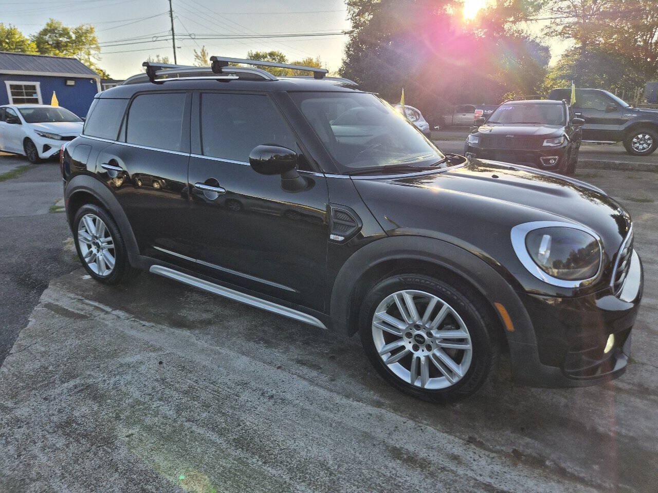 Used 2020 MINI Cooper Countryman FWD image 6