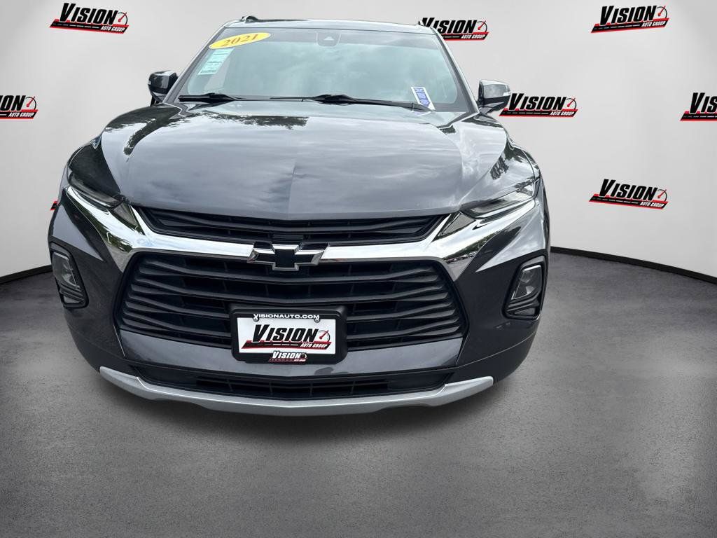 Used 2021 Chevrolet Blazer LT AWD/4WD image 2