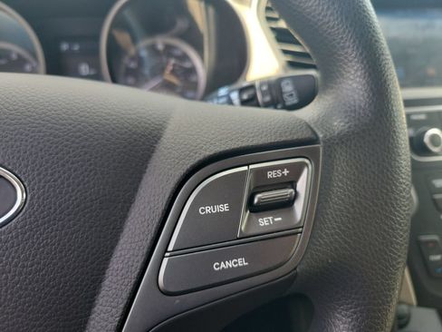 Used 2018 Hyundai Santa Fe Sport w/ 2.4L Value Package 02 FWD image 18