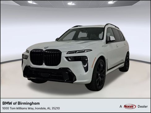 New 2026 BMW X7 xDrive40i image 1