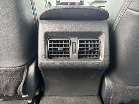 Used 2022 Toyota Camry XSE FWD image 22