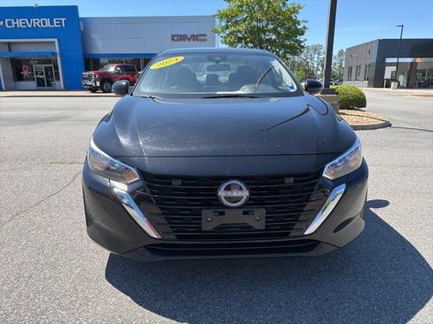 Used 2024 Nissan Sentra SV w/ All-Weather Package FWD image 8