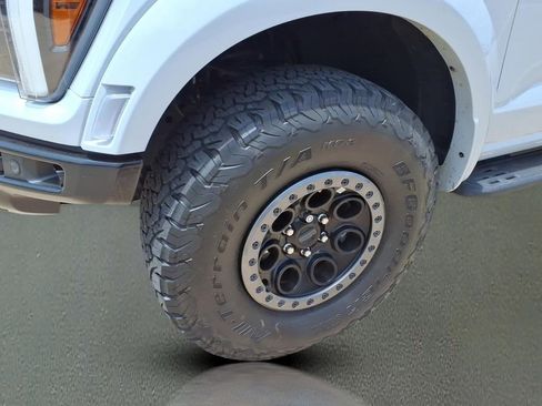Used 2025 Ford F150 Raptor AWD/4WD image 27