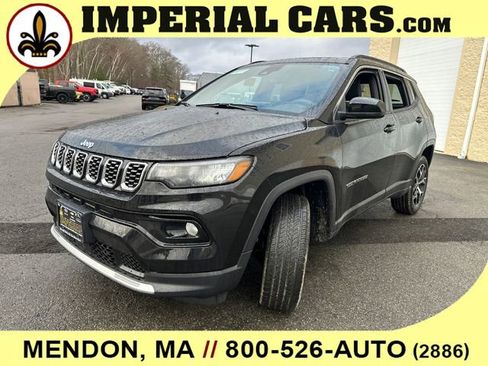 New 2026 Jeep Compass Limited w/ Sun, Sound & Navigation Group AWD/4WD image 5