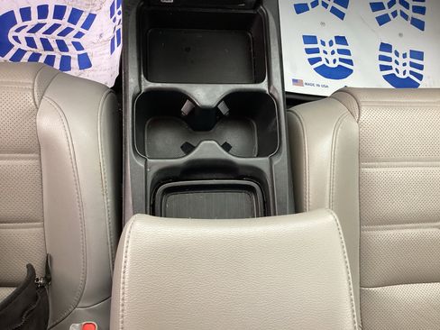 Used 2021 Honda CR-V EX-L image 27