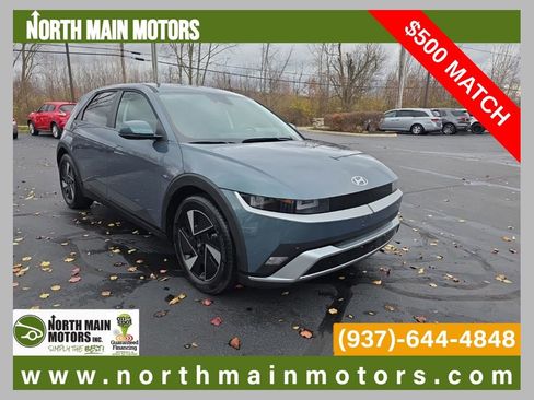 Used 2025 Hyundai Ioniq 5 SE image 1