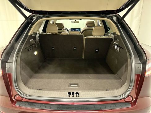 Used 2023 Lincoln Nautilus Reserve w/ Equipment Group 201A image 23