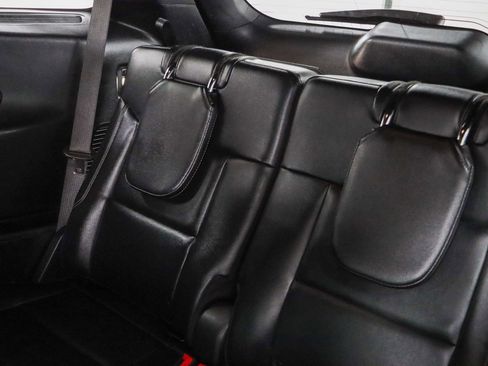 Used 2020 Ford Explorer Limited w/ Class III Trailer Tow Package image 25