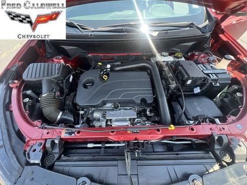 Used 2023 Chevrolet Equinox RS w/ RS Leather Package FWD image 35
