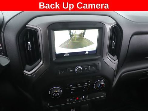 Used 2019 Chevrolet Silverado 1500 Custom w/ Custom Value Package AWD/4WD image 5