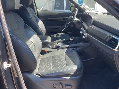 Used 2023 Kia Telluride SX X-Line AWD/4WD image 6