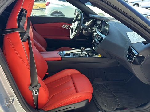 Certified 2022 BMW Z4 sDrive30i w/ M Sport Package image 9