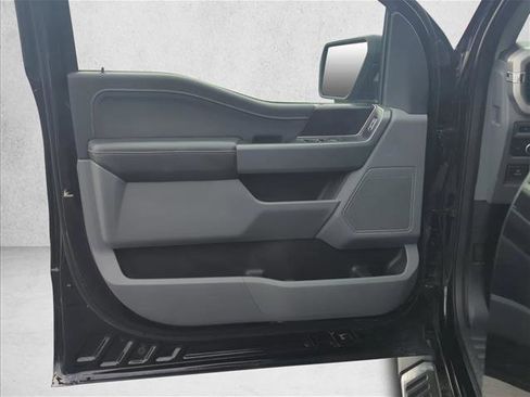 Used 2022 Ford F150 XLT w/ Equipment Group 302A High image 11