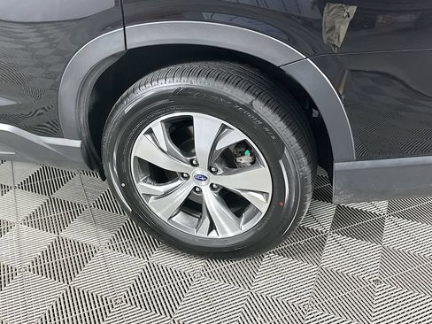 Certified 2024 Subaru Ascent Premium AWD/4WD image 38