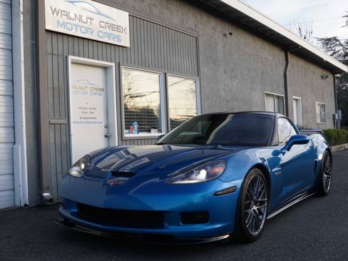 Used 2011 Chevrolet Corvette Z06 image 2