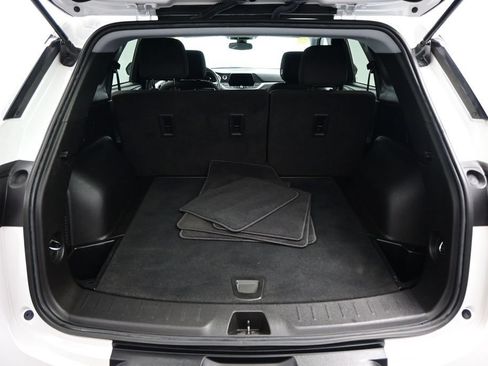 Used 2022 Chevrolet Blazer LT AWD/4WD image 33