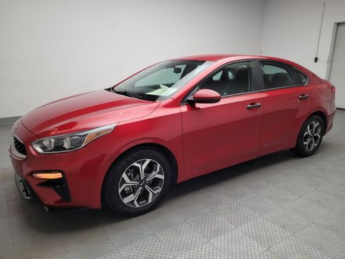 Used 2019 Kia Forte LXS FWD image 2