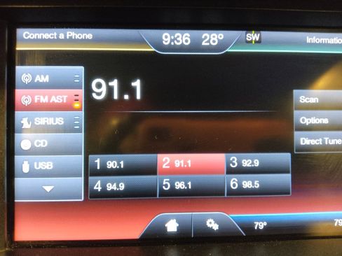 Used 2015 Ford Mustang Premium image 25