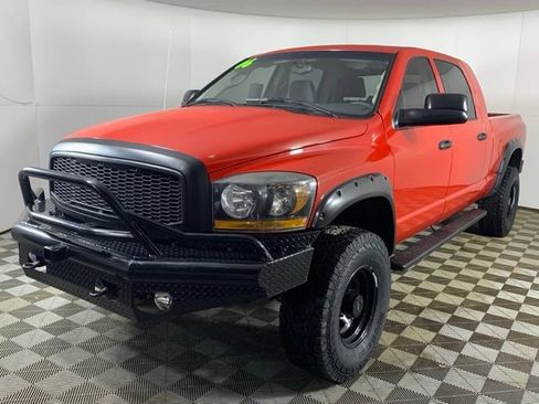 Used 2006 Dodge Ram 2500 Truck SLT w/ Light Group AWD/4WD image 8