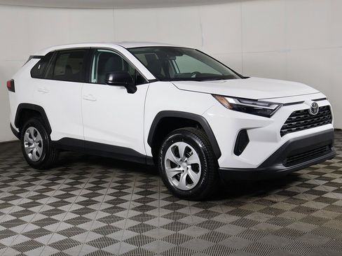 Used 2024 Toyota RAV4 LE image 45