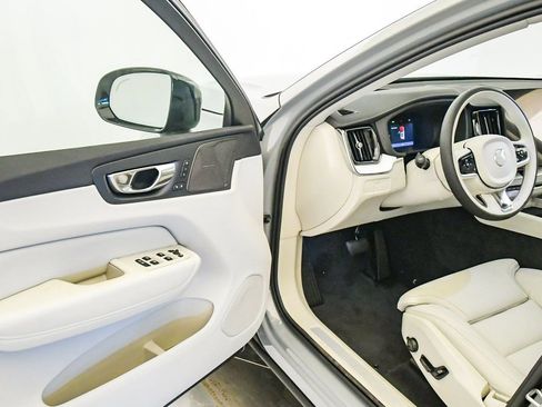 New 2026 Volvo XC60 B5 Ultra w/ Protection Package Premier AWD/4WD image 27