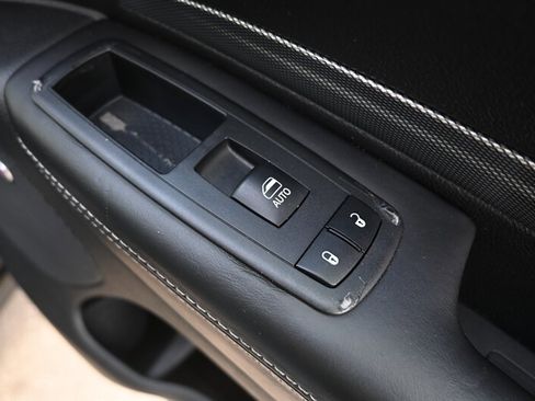 Used 2018 Dodge Durango SRT w/ Technology Group image 72